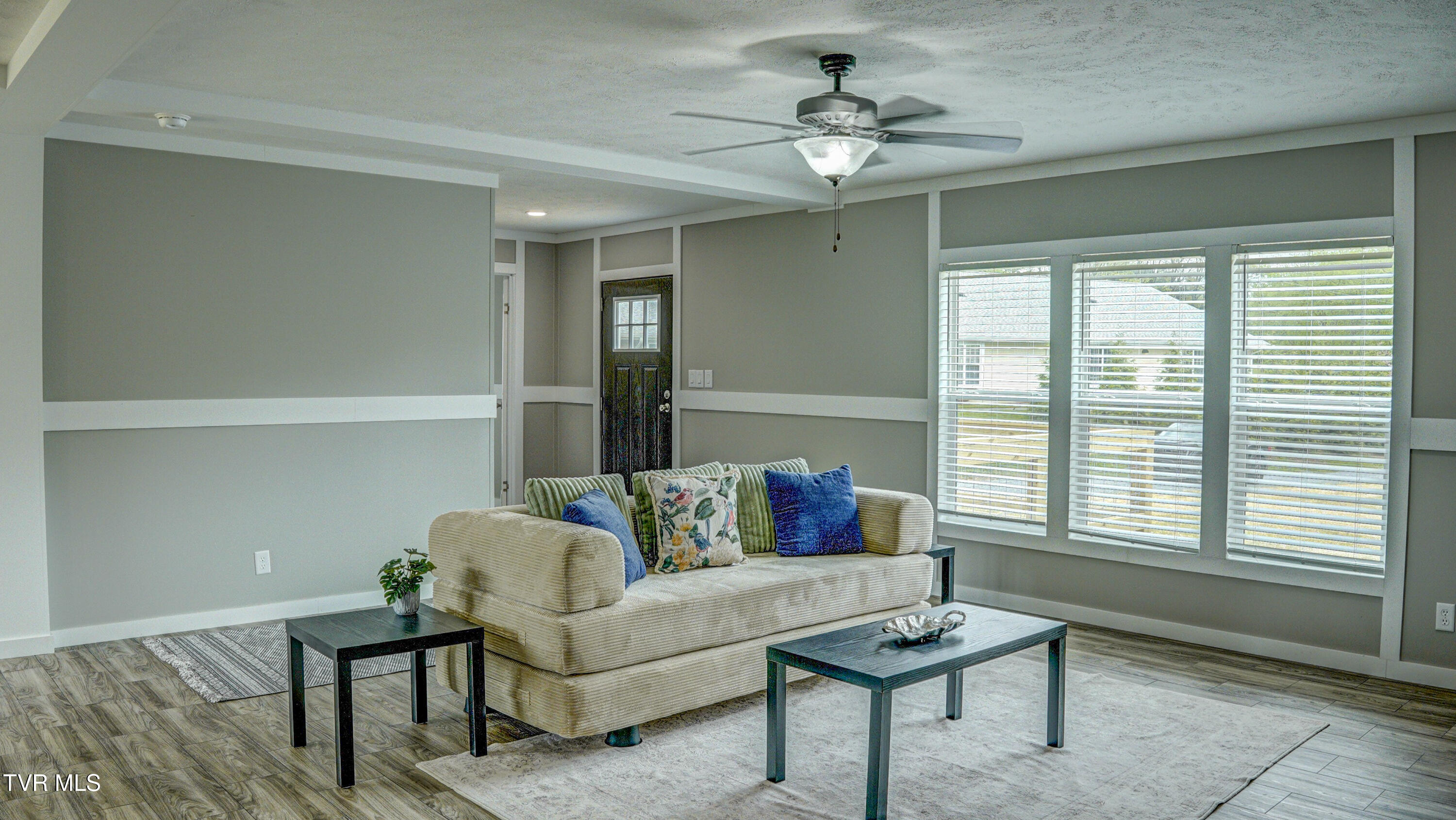 850 Meadow View Road Bristol, TN 37620 - Photo 8 of 54 _DSC3539_40_41_42_43