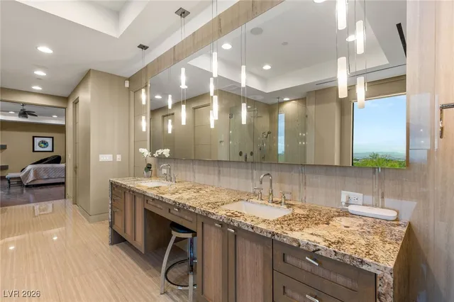 $42,000 | 98 Sun Glow Lane, Las Vegas, NV 89135