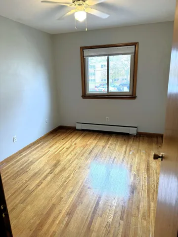 $1,375 | 1532 Randolph Avenue, St. Paul, MN 55105