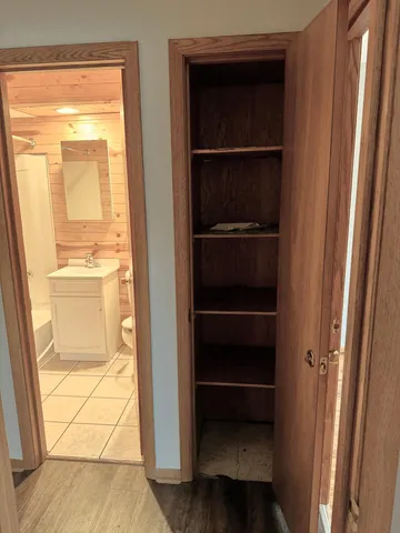 $1,375 | 1532 Randolph Avenue, St. Paul, MN 55105