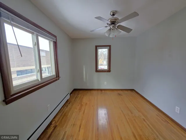 $1,295 | 1532 Randolph Avenue, St. Paul, MN 55105