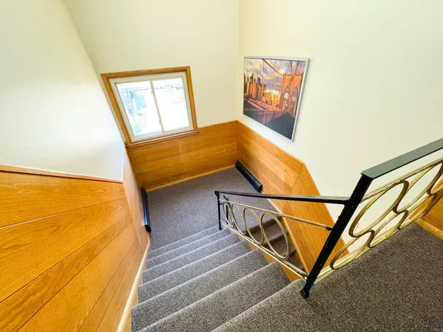 $1,375 | 1532 Randolph Avenue, St. Paul, MN 55105