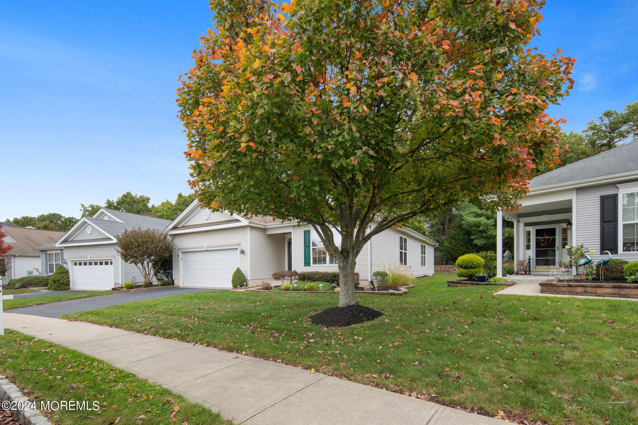 55 Hidden Lake Circle Barnegat, NJ 08005 - Photo 3 of 54 003-original-photo
