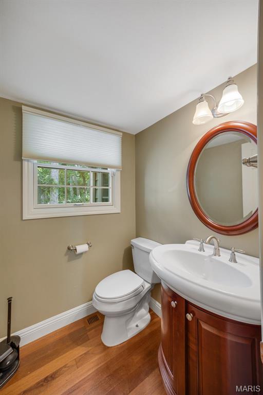 12819 Huntercreek Road Des Peres, MO 63131 - Photo 16 of 45