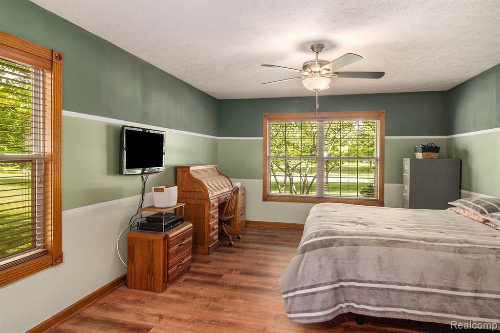 1951 Sundance Ridge Howell, MI 48843 - Photo 28 of 39 Gallery Image 28