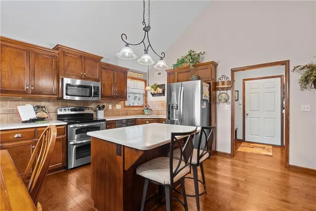 $395,000 | 25404 East 30th Street South, Blue Springs, MO 64015