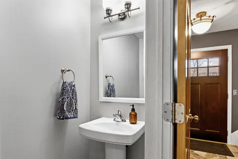 $475,000 | 5405 Golden Leaf Trail, Madison, WI 53704