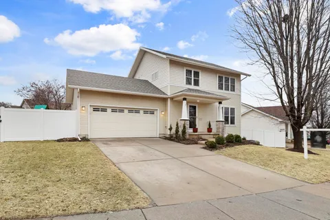 $475,000 | 5405 Golden Leaf Trail, Madison, WI 53704