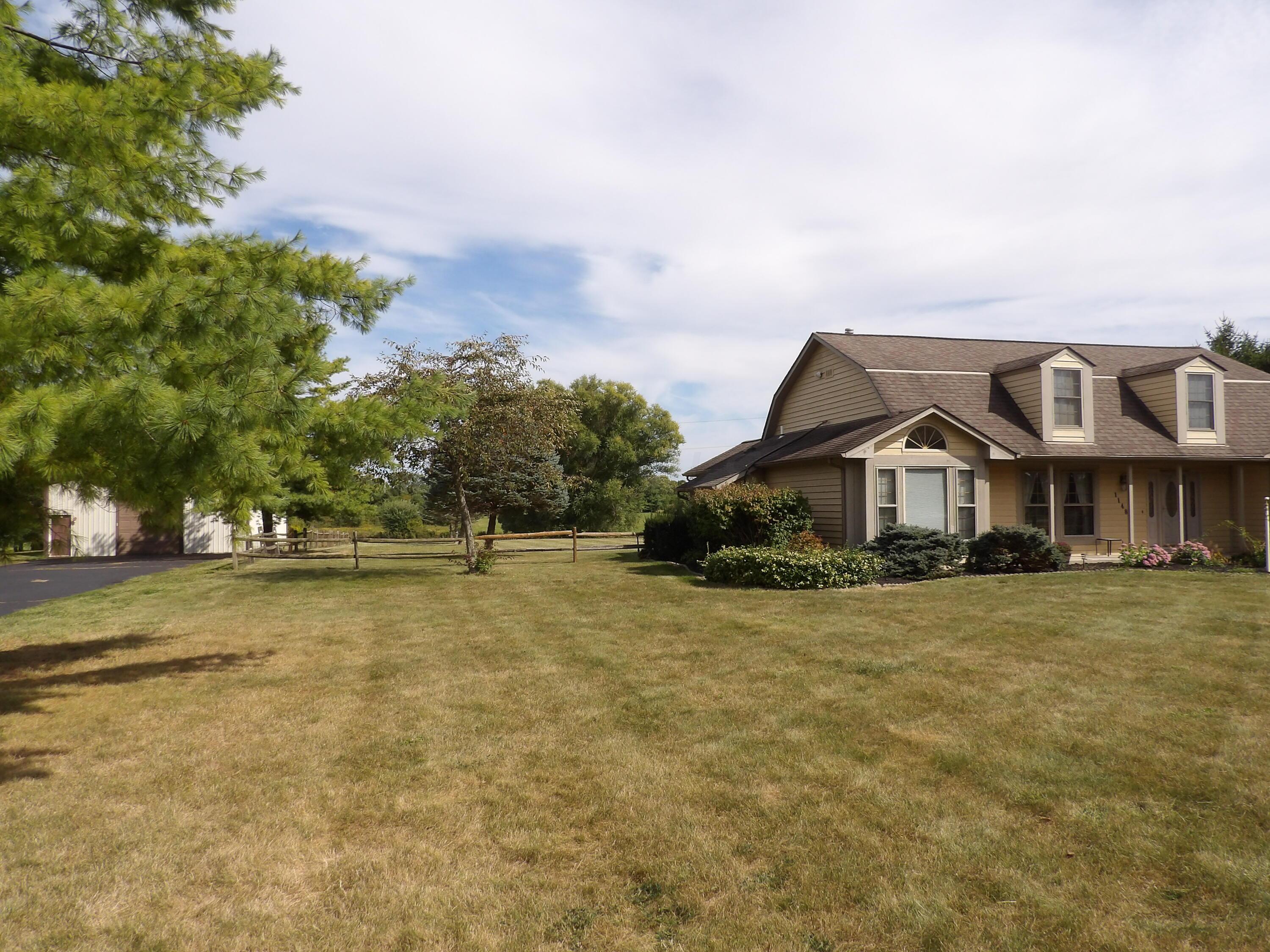 1148 Alton Road Galloway, OH 43119 - Photo 3 of 33 100_0277