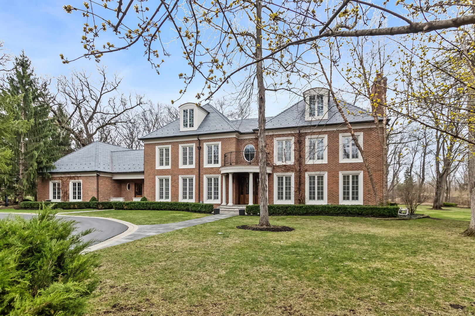 575 Stable Lane Lake Forest, IL 60045 - Photo 1 of 52