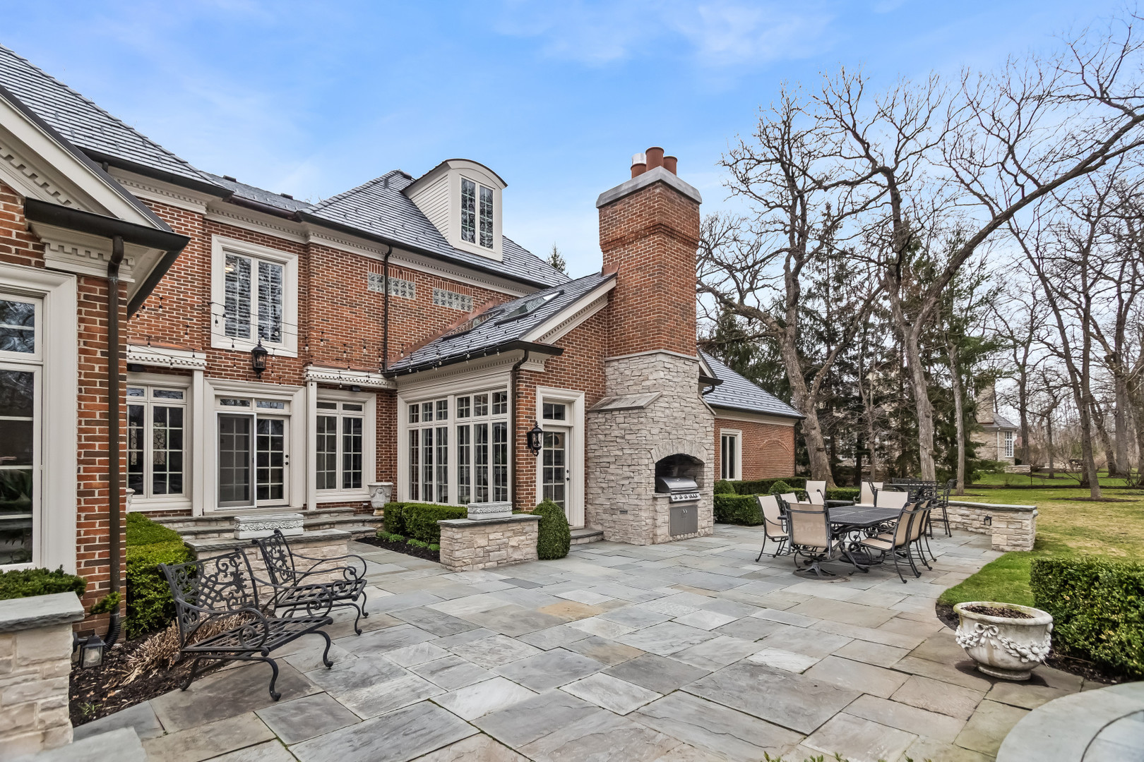 575 Stable Lane Lake Forest, IL 60045 - Photo 8 of 52