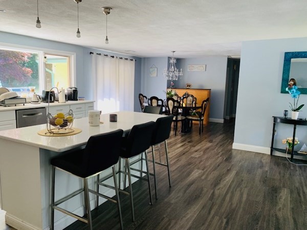 35 Juniper Lane Framingham, MA 01701 - Photo 3 of 16