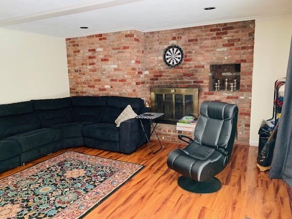 35 Juniper Lane Framingham, MA 01701 - Photo 6 of 16