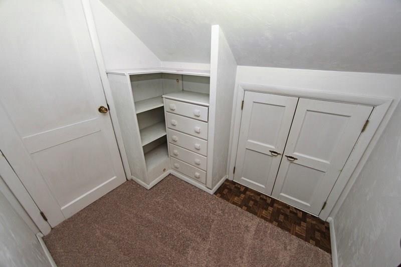 1886 Sample Road Allison Park, PA 15101 - Photo 22 of 24 Master Bedroom Dressing Room...