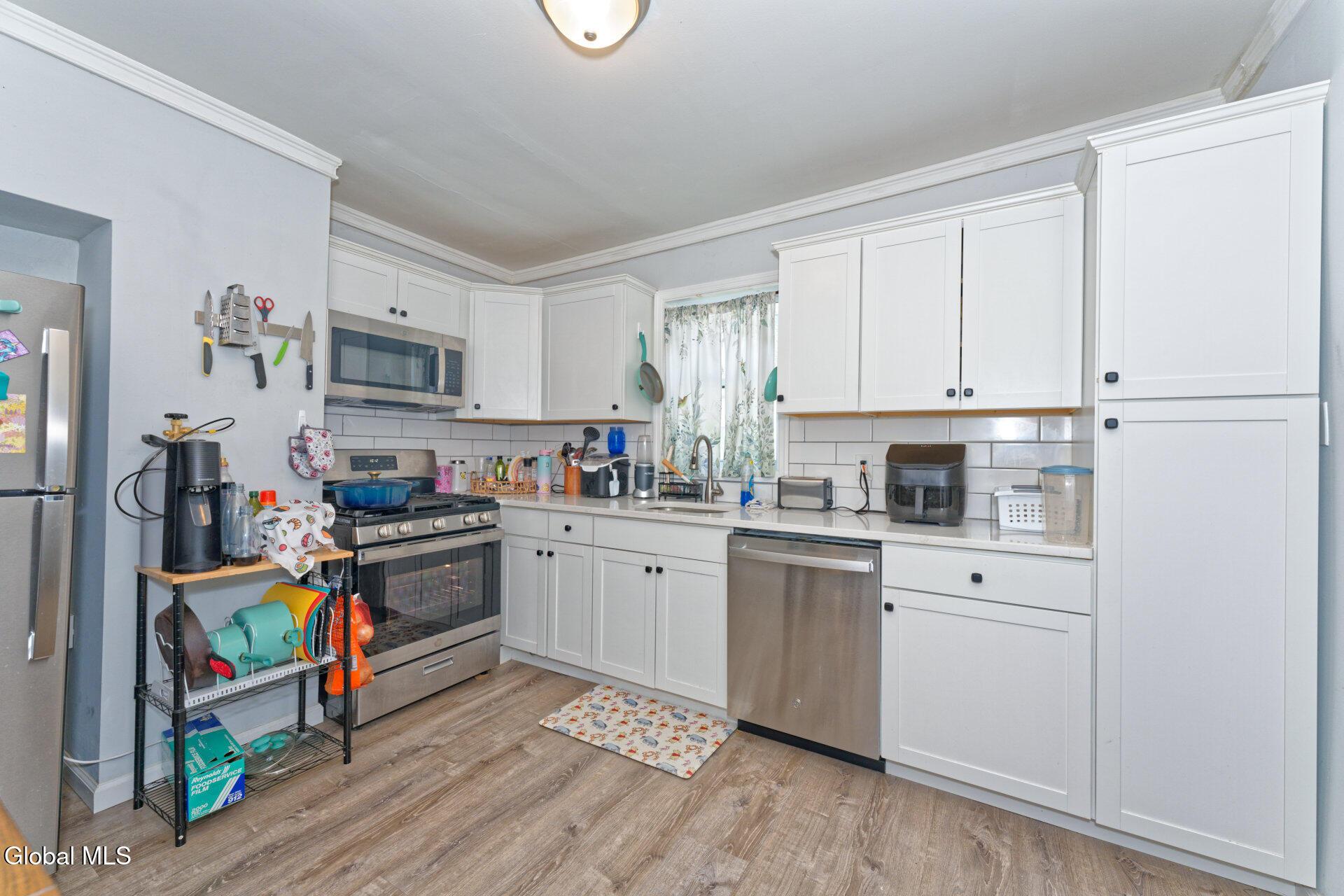 141 Exchange Street Colonie, NY 12205 - Photo 9 of 25 2 Kitchen 1