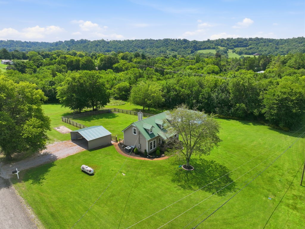 2350 Knob Creek Road Columbia, TN 38401 - Photo 6 of 33 Gallery Image 6