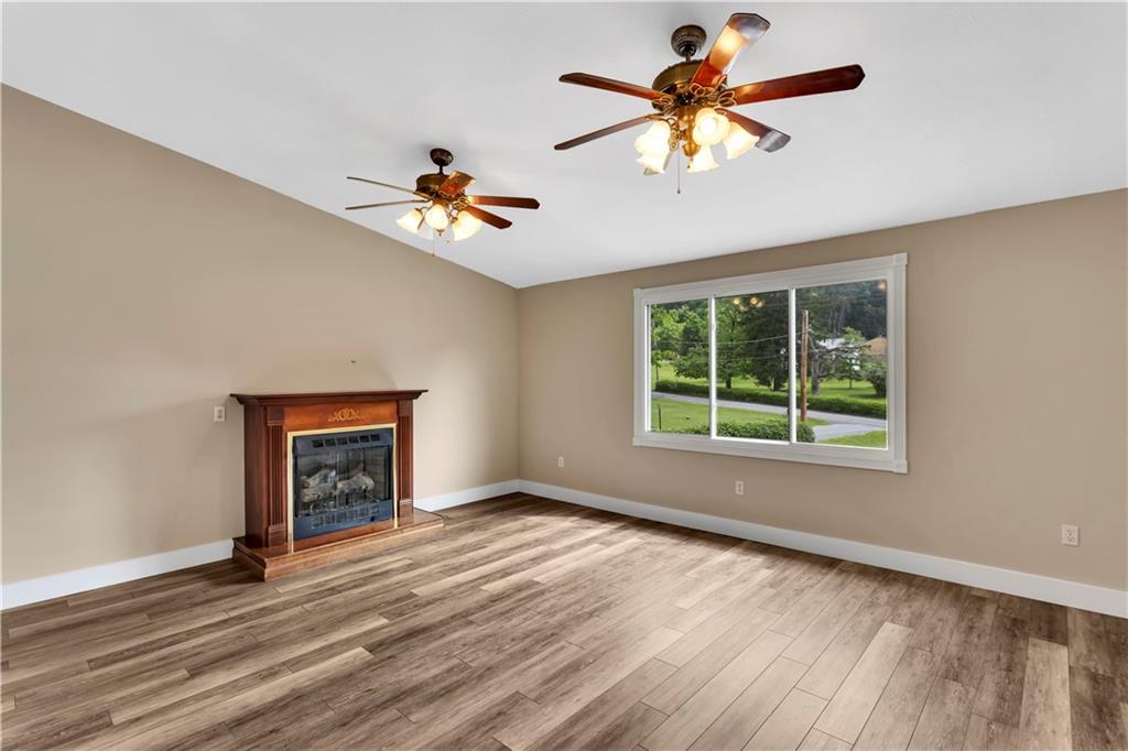 109 Shaffer Road Sewickley, PA 15143 - Photo 8 of 35