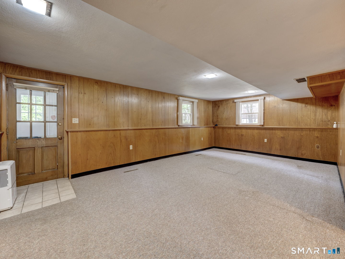 390 Ballfall Road Middletown, CT 06457 - Photo 30 of 40