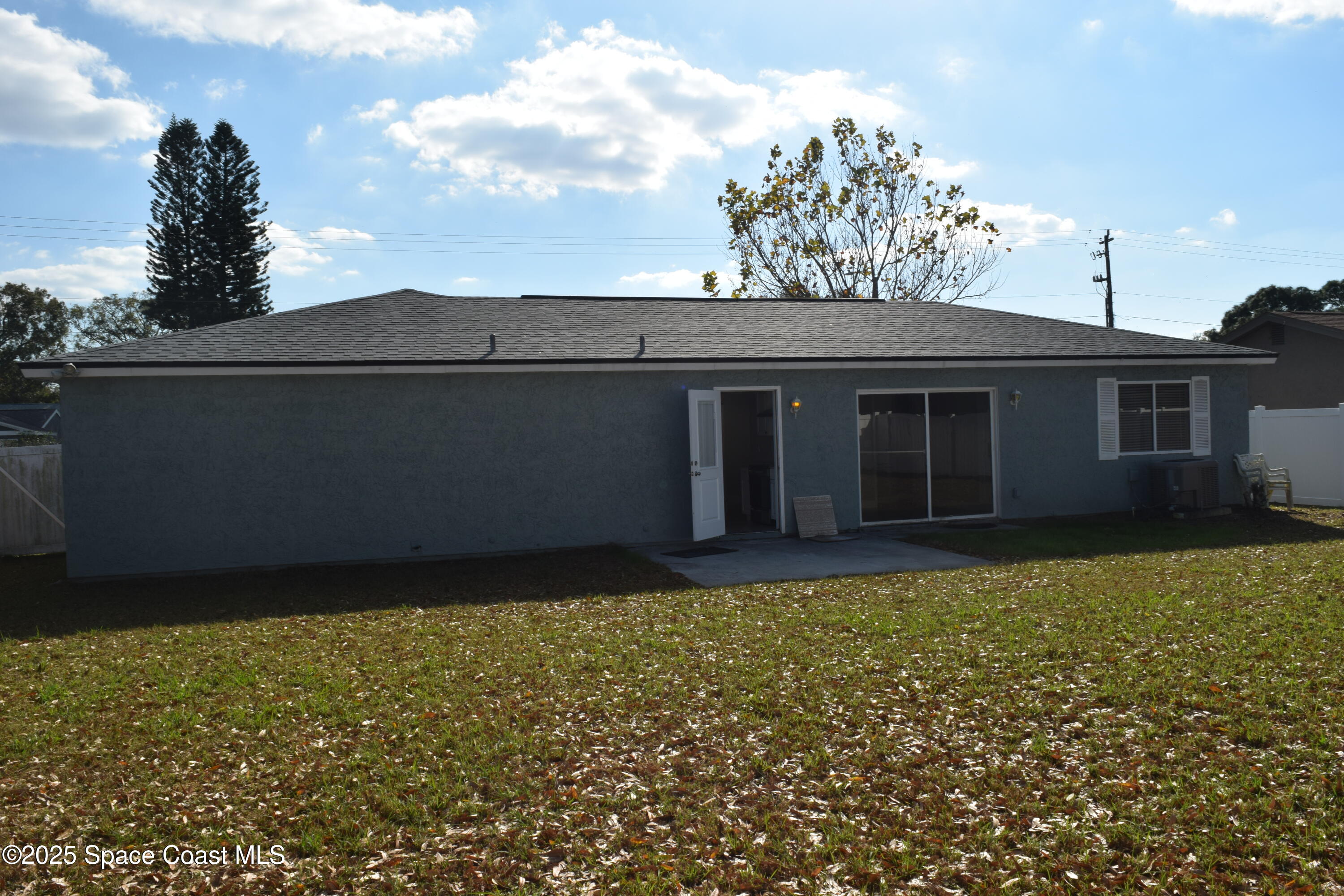 1657 Norwood Street Palm Bay, FL 32905 - Photo 32 of 34 DSC_0191