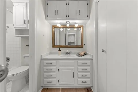 $129,900 | 4545 Wornall Road, Unit LE3, Kansas City, MO 64111