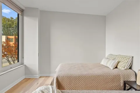 $129,900 | 4545 Wornall Road, Unit LE3, Kansas City, MO 64111