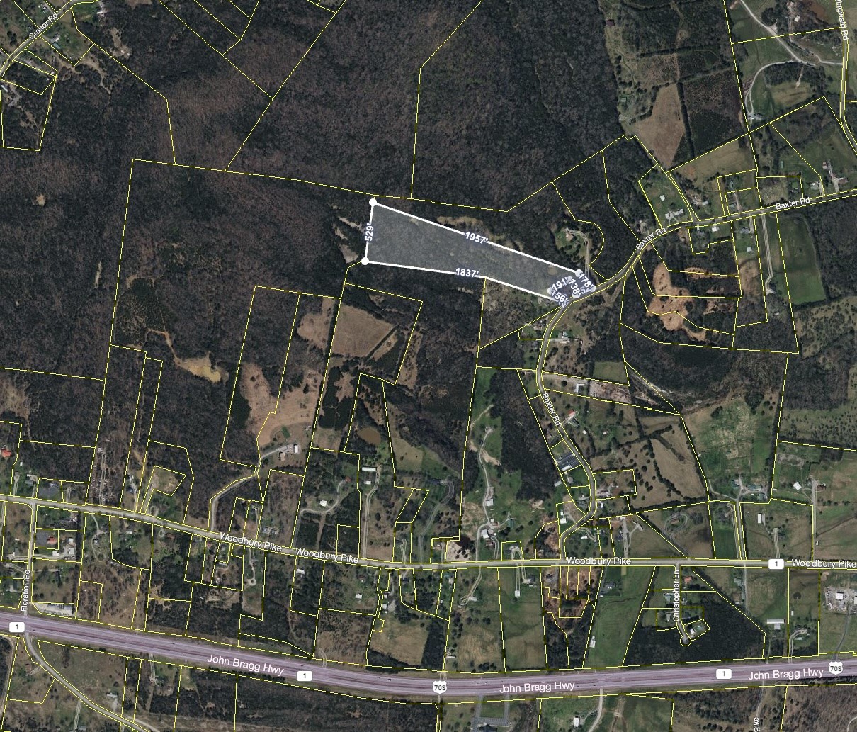 611 Baxter Road Murfreesboro, TN 37130 - Photo 2 of 22 a bathroom with a shower