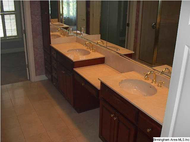 108 Stone Ridge Drive Sylacauga, AL 35150 - Photo 2 of 16