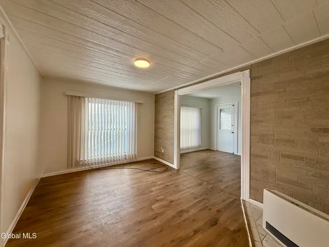 $1,500 | 41 Mechanic Street, Unit UPSTAIRS, Fort Edward, NY 12828