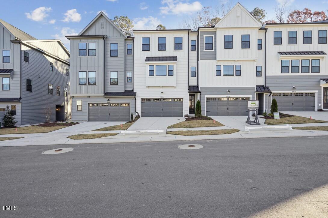 4806 Cypress Tree Lane Raleigh, NC 27612 - Photo 2 of 14 Elm Park_Homesite 8_Exterior_12.6_webrea