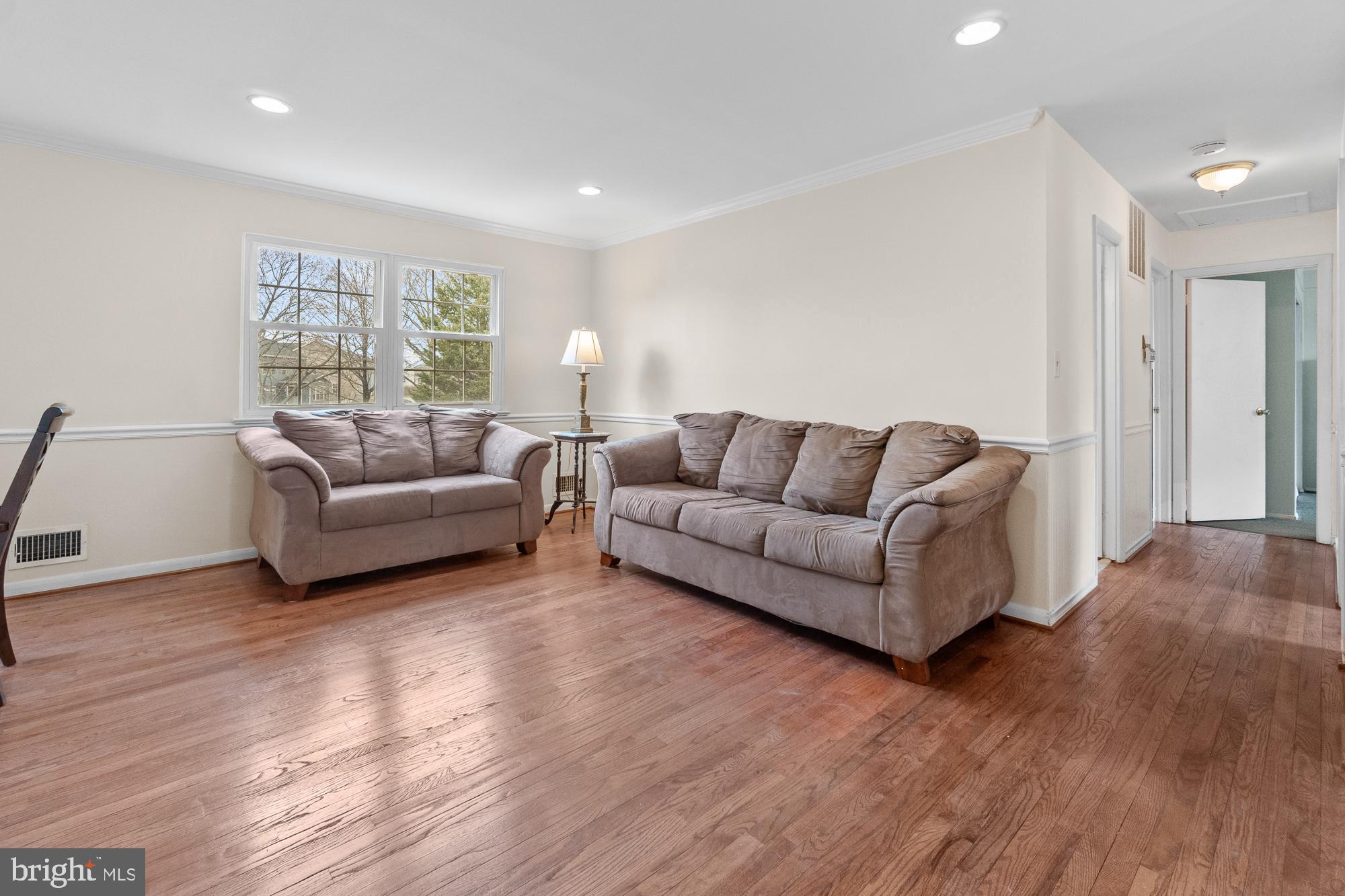 17124 Butler Road Poolesville, MD 20837 - Photo 14 of 58 Room for your big screen on this level