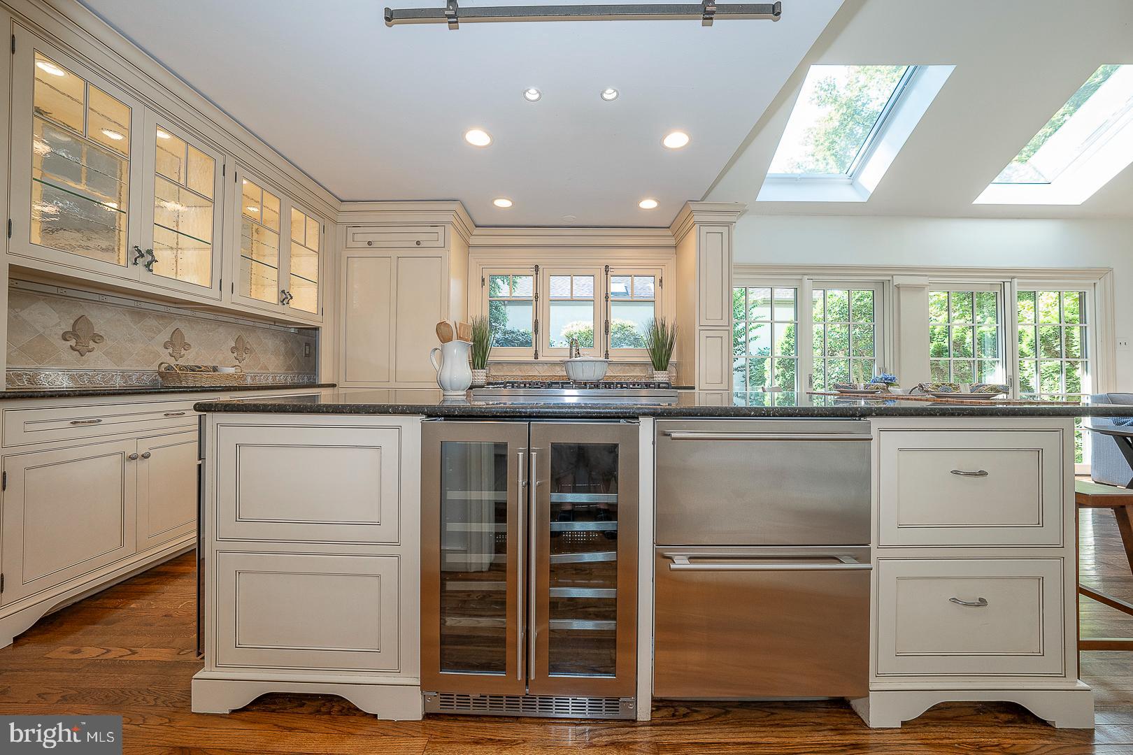 447 Inveraray Road Villanova, PA 19085 - Photo 16 of 71 Wine Fridge and additional Drawer Refrigerators