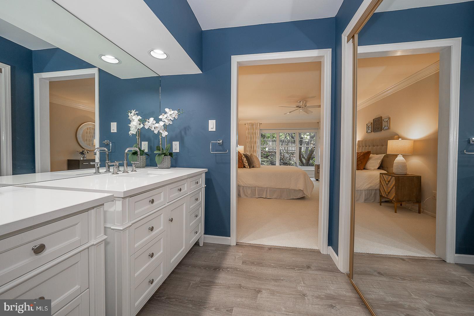 447 Inveraray Road Villanova, PA 19085 - Photo 29 of 71 a en suite bathroom with a double vanity sink and a mirror