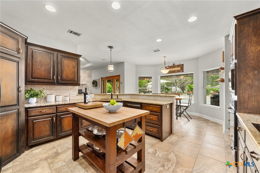 106 Starlight Trail Georgetown, TX 78633 - Photo 18 of 47 Custom Island, Granite, Custom Cabinets