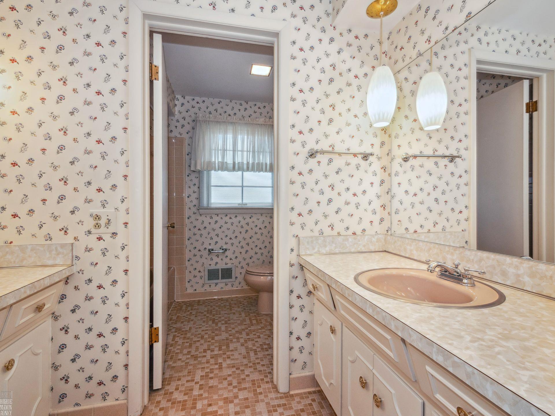 573 Shelden Road Grosse Pointe Shores, MI 48236 - Photo 22 of 40