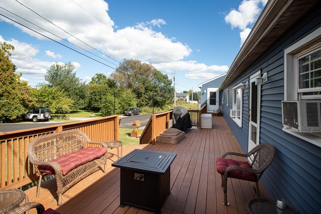 69 Whitefield Street Fall River, MA 02721 - Photo 5 of 30 Gallery Image 5