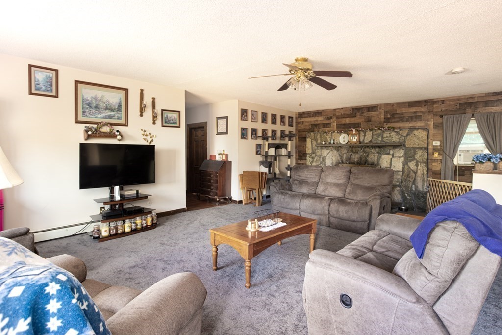 69 Whitefield Street Fall River, MA 02721 - Photo 9 of 30 Gallery Image 9