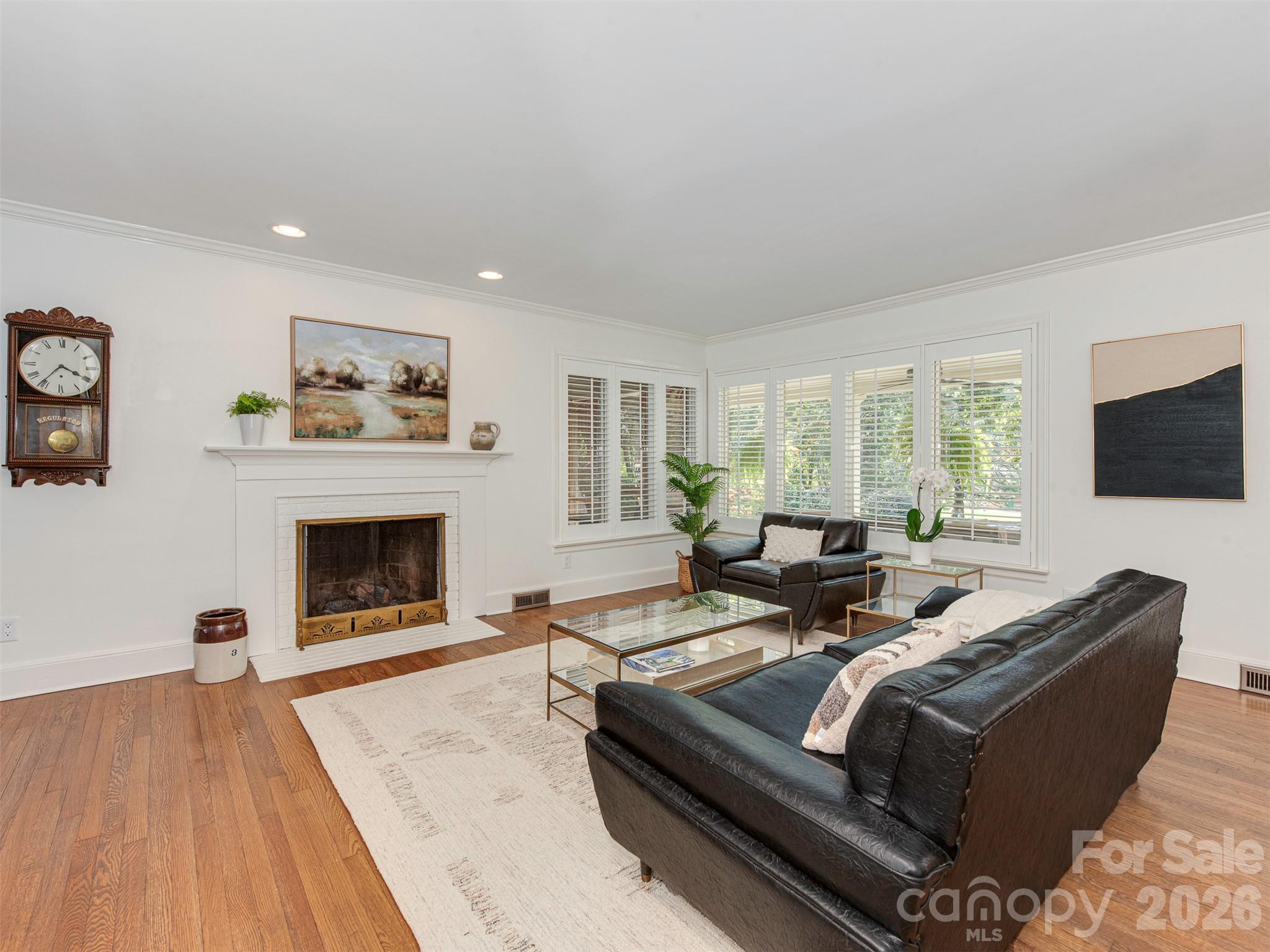 723 Romany Road Charlotte, NC 28203 - Photo 4 of 41 Gallery Image 4