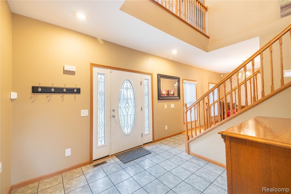 28101 Elwell Road Belleville, MI 48111 - Photo 3 of 40