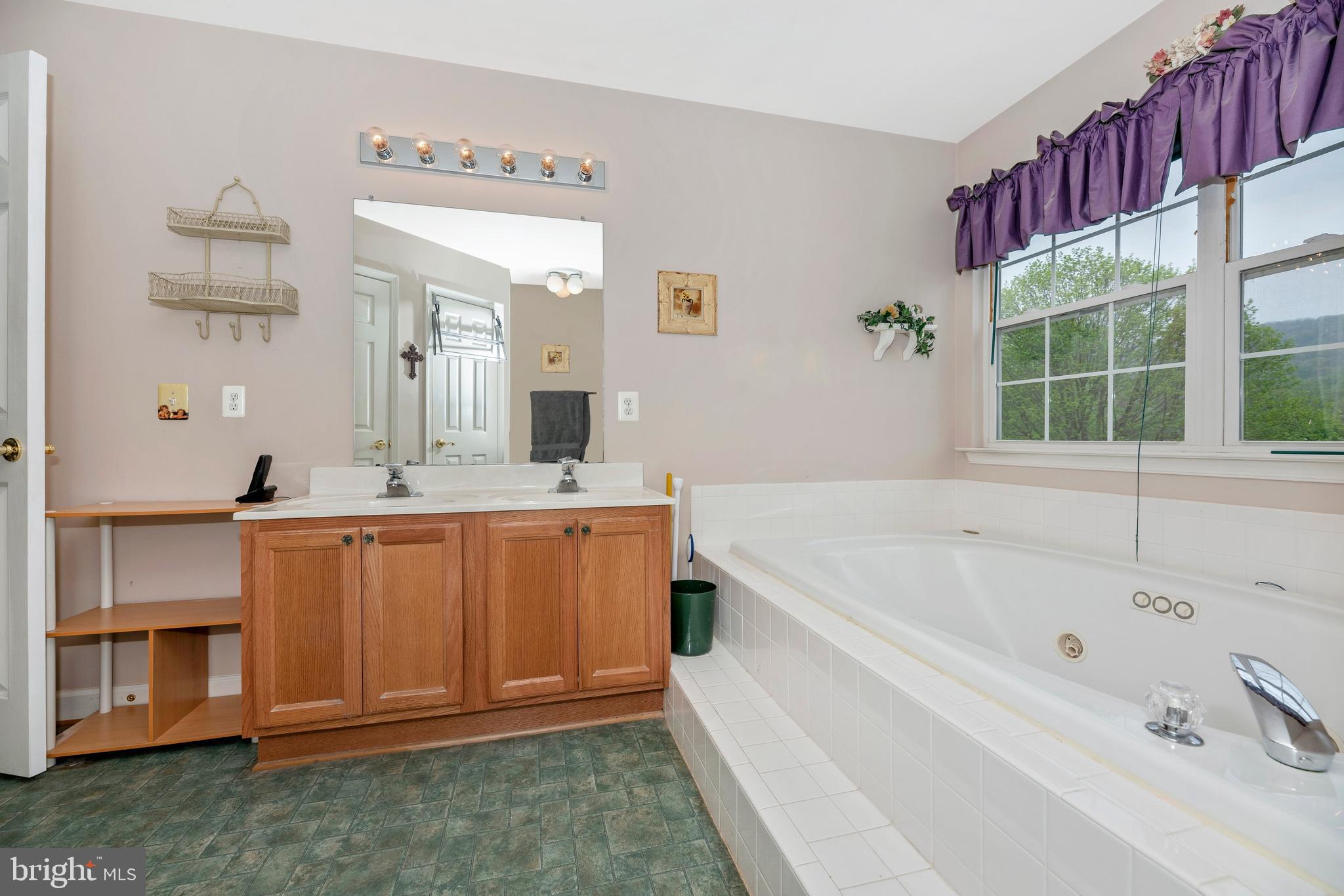 7860 Old Receiver Road Frederick, MD 21702 - Photo 25 of 48 Master Bathroom