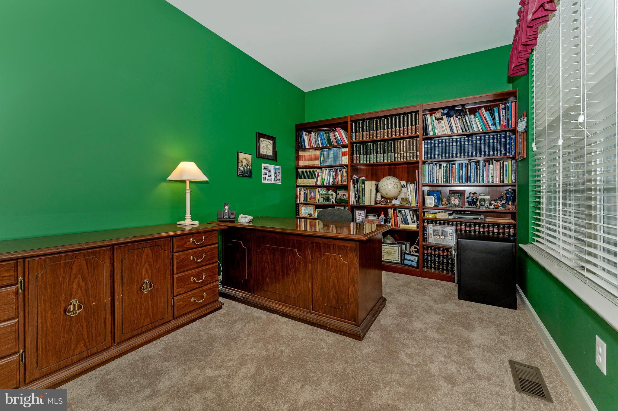 7860 Old Receiver Road Frederick, MD 21702 - Photo 4 of 48 Den/Study