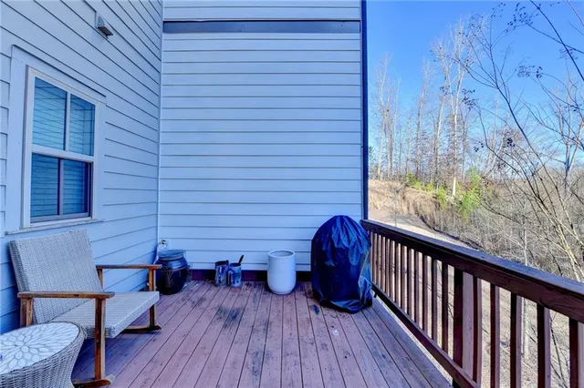 $635,000 | 373 Via Secco Lane, Suwanee, GA 30024