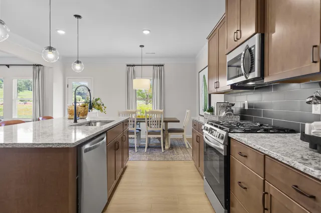 $406,900 | 1386 Centerstone Lane, Apison, TN 37302