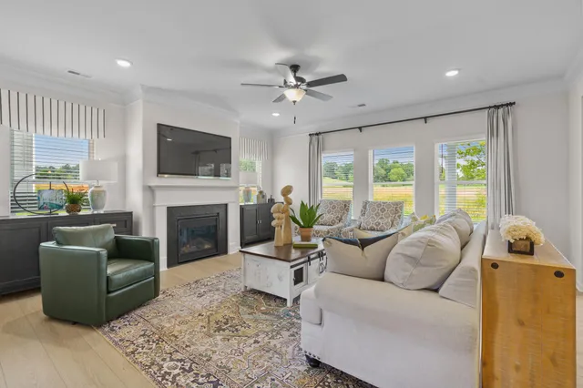 $406,900 | 1386 Centerstone Lane, Apison, TN 37302