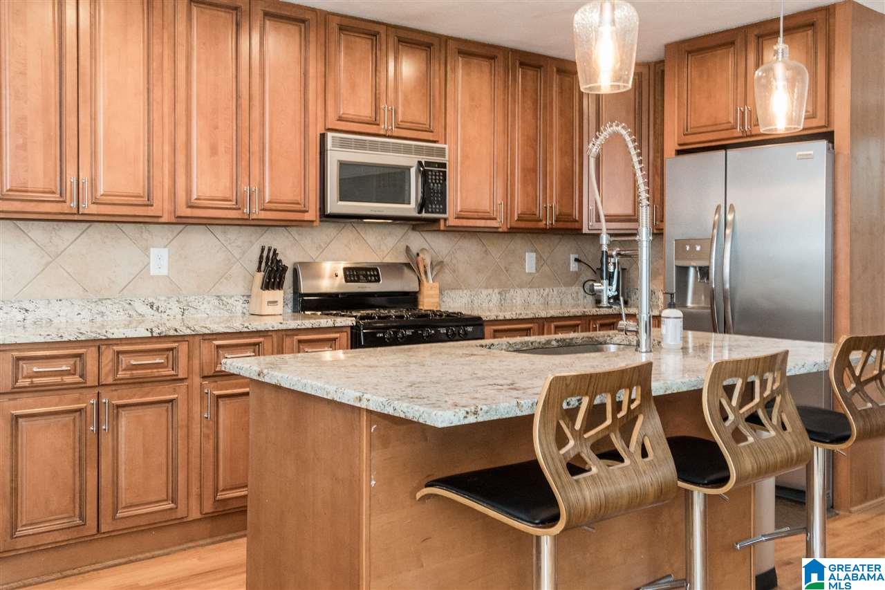 1920 Saulter Road Birmingham, AL 35209 - Photo 4 of 42