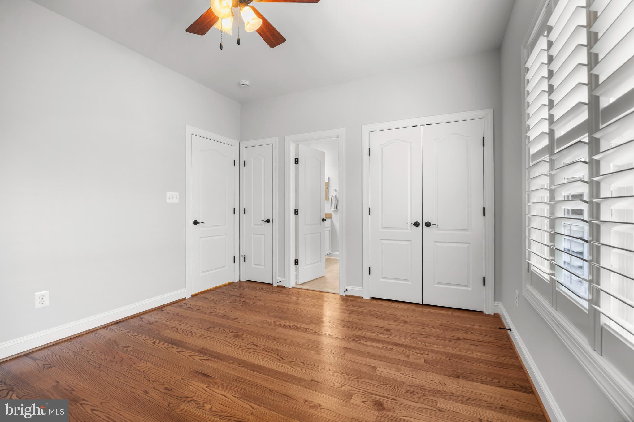 8047 Fairfax Road Alexandria, VA 22308 - Photo 40 of 70 Upper Level Bedroom #2 with Jack and Jill Bath