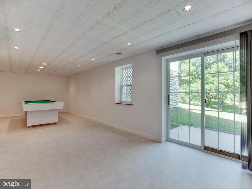 4320 Dunn Road Huntingtown, MD 20639 - Photo 42 of 47 Recreation Room w/Recessed Lights