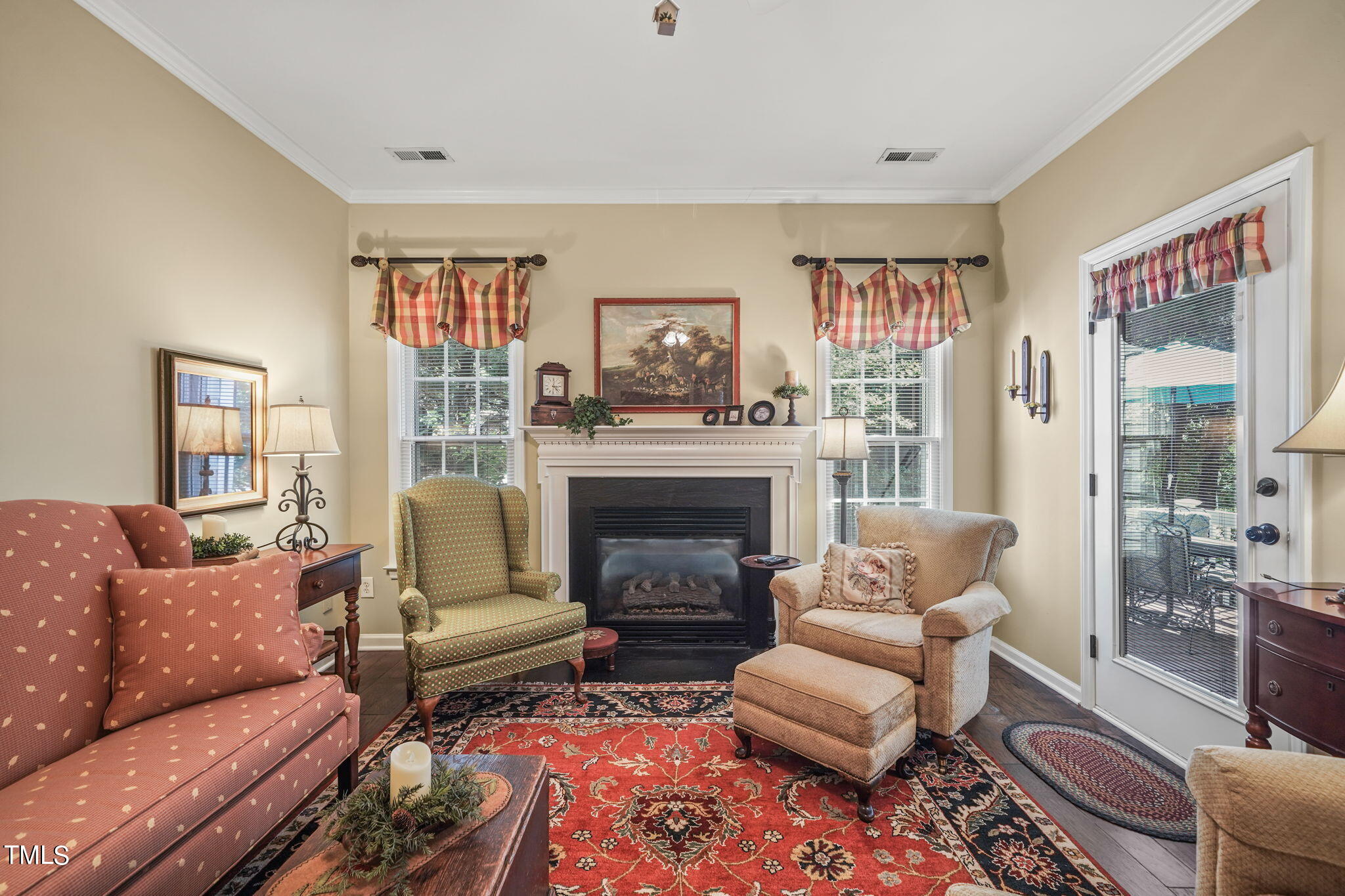 8200 Hempshire Place, Unit 103 Raleigh, NC 27613 - Photo 3 of 28 7-web-or-mls-DSC06922