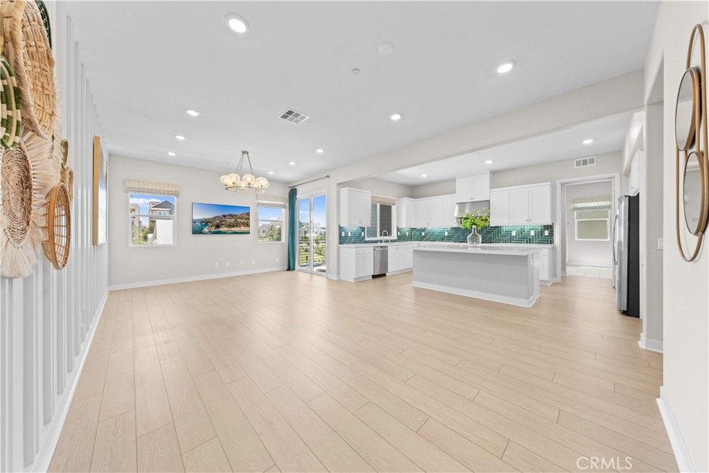 189 Biome Irvine, CA 92618 - Photo 12 of 72