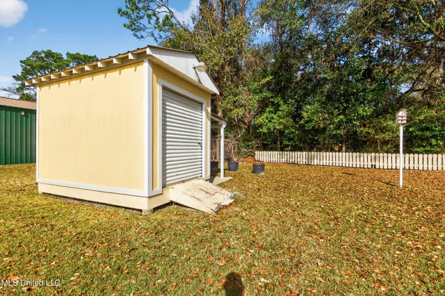 $225,000 | 13700 Deneen Road, Vancleave, MS 39565