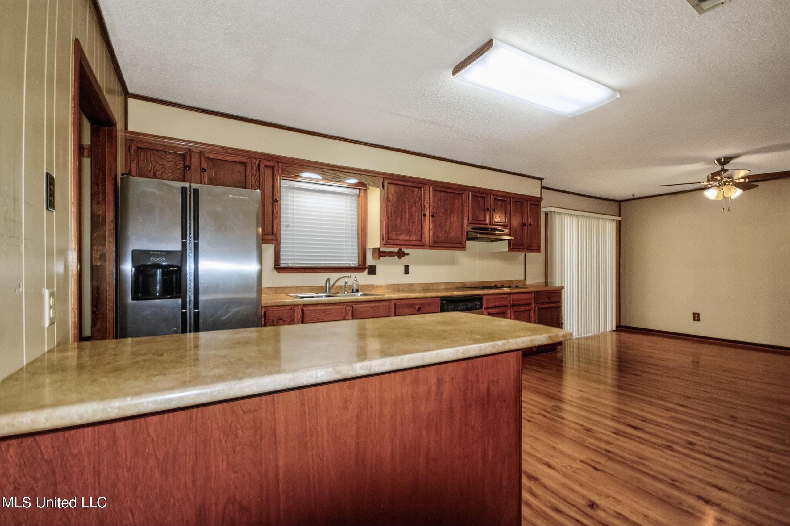 13700 Deneen Road Vancleave, MS 39565 - Photo 7 of 38 Kitchen